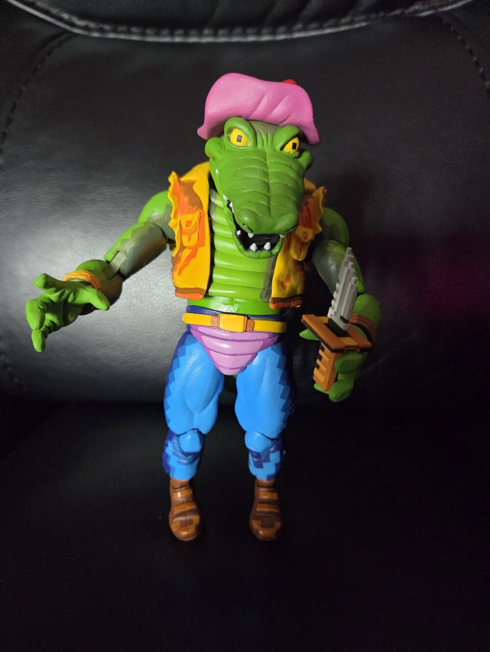 NECA Teenage Mutant Ninja Turtles: Turtles in Time Leatherhead action figure